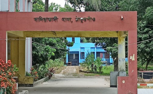 অনলাইন জুয়ায় গলায় ফাঁস নিলেন যুবক 