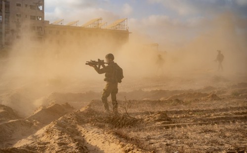 ‘ইসরায়েল যুদ্ধ বন্ধ করবে না’ 