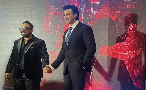 মুক্তির আগেই আইন ভঙ্গের অভিযোগ 