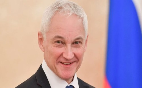 প্রতিরক্ষামন্ত্রীকে সরিয়ে দিচ্ছেন পুতিন 