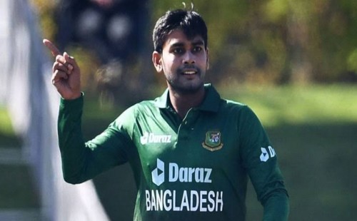 শেষ মুহূর্তের চমক, বিশ্বকাপ দলে মেহেদী মিরাজ 