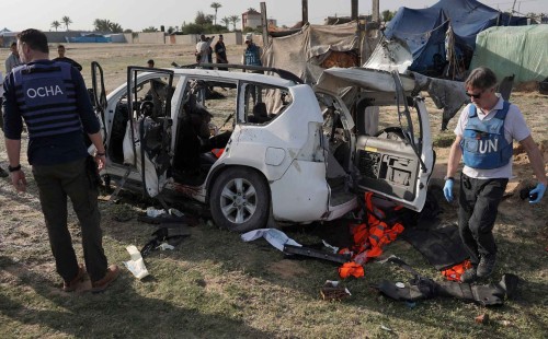 ‘ইসরায়েল পরিকল্পিতভাবে ত্রাণকর্মী হত্যা করছে’ 