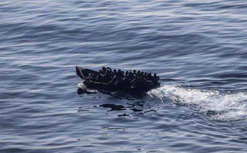 তিউনিসিয়া থেকে নৌকায় ইতালি যাওয়ার পথে ২৩ অভিবাসী নিখোঁজ 