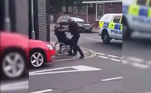 প্রতিবন্ধীকে ঘুষি, গলা চেপে ধরলেন পুলিশ কর্মকর্তা 