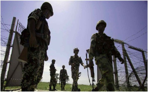 পাকিস্তানে ব্যাপক সংঘর্ষ, ৫ সেনাসহ নিহত ২৮ 