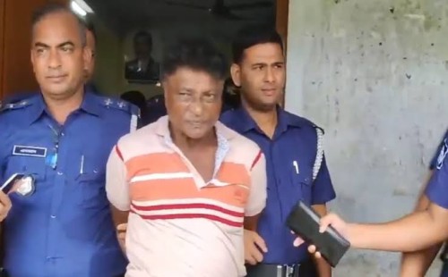 অস্ত্র নিয়ে ভোটকক্ষে প্রবেশ, এজেন্টকে ৬ মাসের জেল 