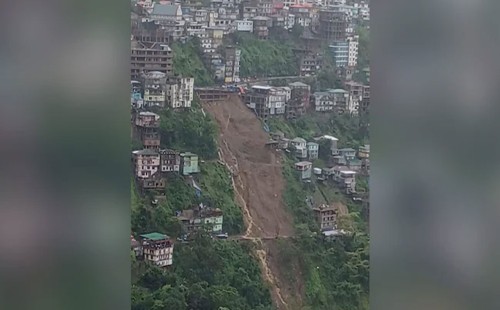 ভারী বর্ষণ ও ভূমিধস, উত্তর-পূর্ব ভারতের ৪ রাজ্যে নিহত ৩৬ 