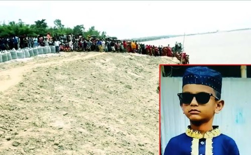 ৫০০ টাকার জন্য শিশুকে নদীতে ধাক্কা 