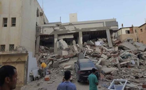 সৌদিতে ভবন ধস, ৮ জনকে উদ্ধার 