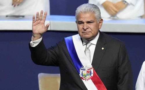 পানামার নতুন প্রেসিডেন্টের প্রতিশ্রুতি: অবৈধ অভিবাসন রোধ 