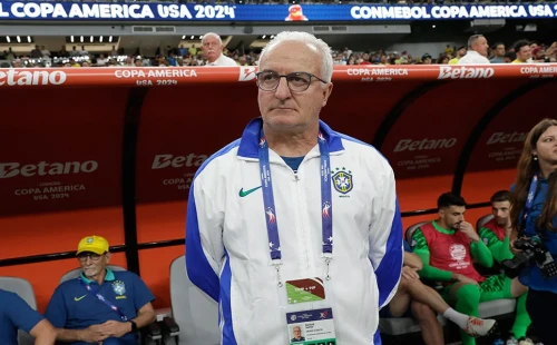 উরুগুয়ের বিপক্ষে ভিনির বিকল্প কে, জানালেন ব্রাজিল কোচ 