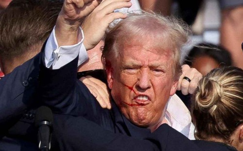 ৩০০ ফুট দূর থেকে ‘এআর’ রাইফেলে গুলি! 