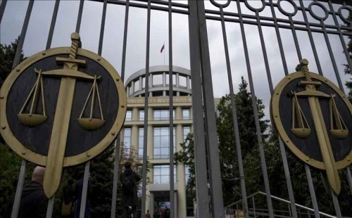 রাশিয়ায় সাবেক প্রতিরক্ষা মন্ত্রী গ্রেফতার 