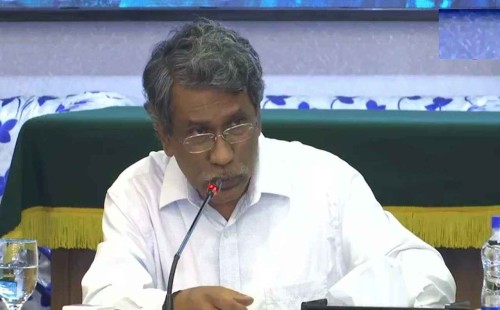 সংবিধান পুনর্লিখন ছাড়া কোনো উপায় নেই 