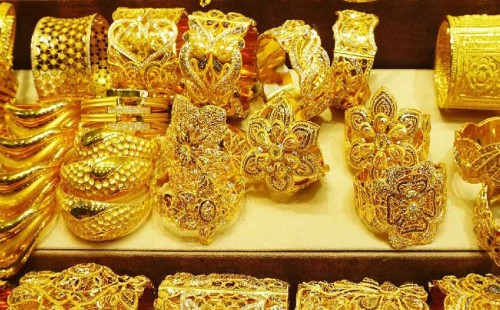 বিশ্ববাজারে স্বর্ণের দামে রেকর্ড 