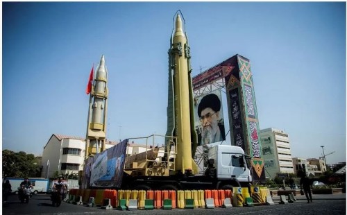 ইসরায়েলে ইরানের ক্ষেপণাস্ত্র হামলা 