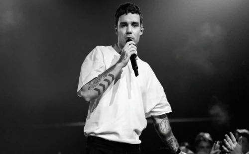 চলে গেলেন ওয়ান ডিরেকশনের সাবেক সদস্য লিয়াম পেইন 