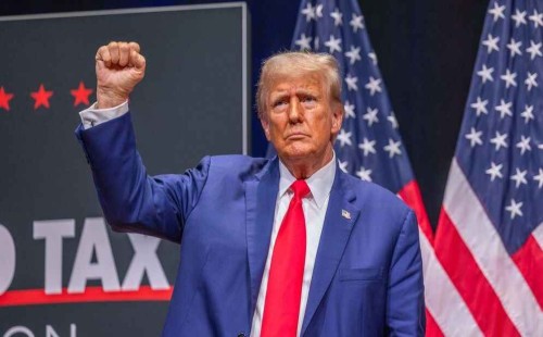 মুসলিমদের ভােট চাইলেন ট্রাম্প 