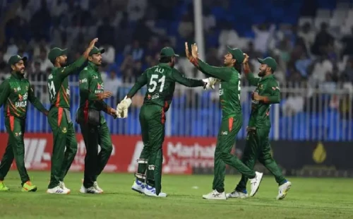 শারজাহতে প্রথম জয়, সিরিজে সমতা 