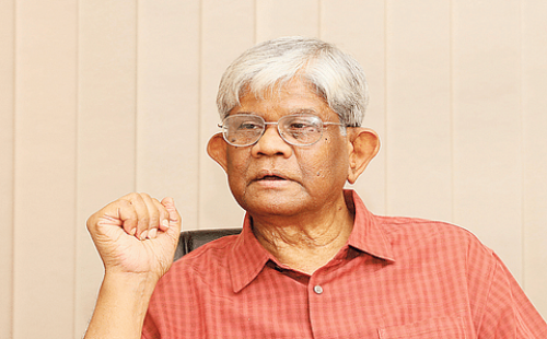 সহসাই বাজার নিয়ন্ত্রণে আসবে না: অর্থ উপদেষ্টা 