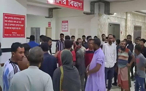 দোকানে সিগারেট না পেয়ে ছাত্রদল নেতার ছুরিকাঘাতে আহত ৬ 