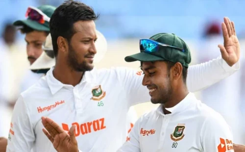 সাকিবের যে রেকর্ড নিজের করে নিলেন মিরাজ 