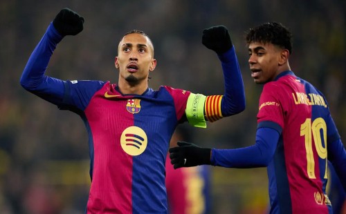 ডর্টমুন্ডের বিপক্ষে রোমাঞ্চকর লড়াই শেষে বার্সেলোনার জয় 