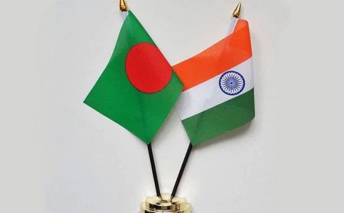 বাংলাদেশ-ভারত সফরে দুই দেশের সশস্ত্র বাহিনীর প্রতিনিধিদল 