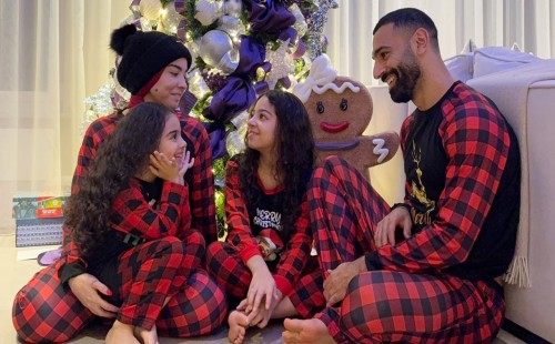 বড়দিন পালন করে তোপের ‍মুখে সালাহ 