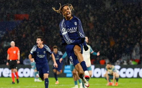 অবিশ্বাস্য প্রত্যাবর্তনে সিটিকে হারাল পিএসজি 