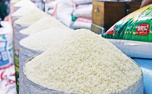 কোনোভাবেই নিয়ন্ত্রণে আসছে না চালের দাম 