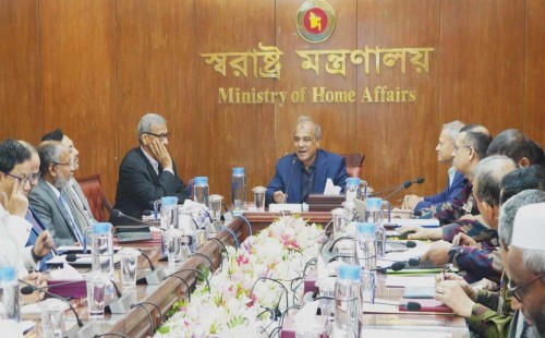 ভারতের সঙ্গে অসম চুক্তি নিয়ে আলোচনা হবে : স্বরাষ্ট্র উপদেষ্টা 