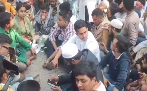 ‘রাতের মধ্যে মোজাম্মেল বাহিনীর বিরুদ্ধে ব্যবস্থা না নিলে কঠোর পদক্ষেপ’ 