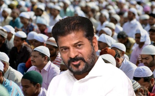 রমজানে মুসলিমদের এক ঘণ্টা আগে ছুটি 