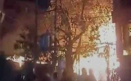 খিলগাঁওয়ে স-মিলে আগুন 