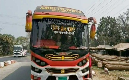 চলন্ত বাসে শ্লীলতাহানির ঘটনায় গ্রেপ্তার ৩ 