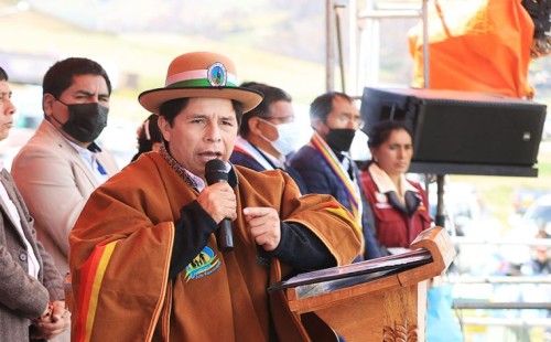 বিচারের মুখোমুখি কাস্তিলো 