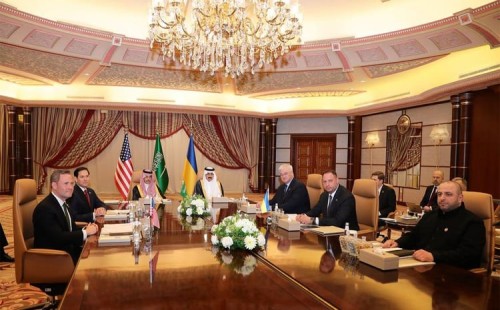 যুদ্ধবিরতির প্রস্তাবে রাজি ইউক্রেন 