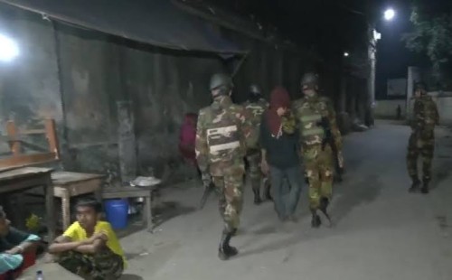 যৌথবাহিনীর সাঁড়াশি অভিযানে গ্রেপ্তার ৩৮৩ 