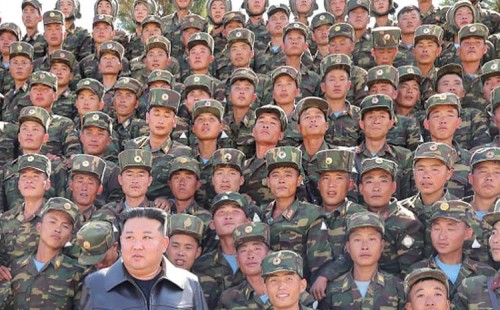 রাশিয়ায় আরও উ. কোরীয় সেনা 