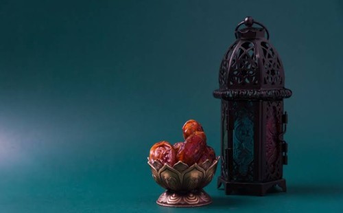 রমজানের শেষদিকে যেসব আমল করতেন রাসুল (সা.) 