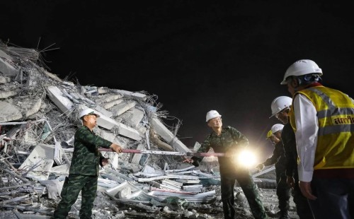 ব্যাংককে নিহত বেড়ে ১৭ 