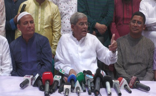 জনগণকে বিভ্রান্ত করা হচ্ছে: ফখরুল 