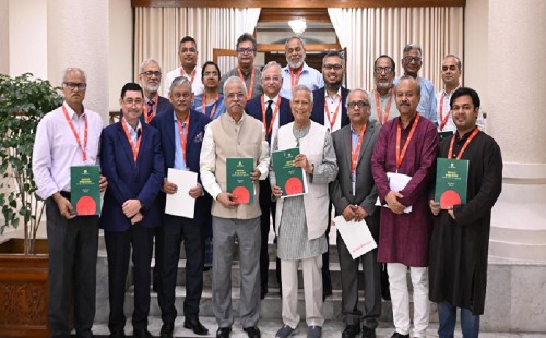 শ্রম সংস্কারের প্রতিবেদন জমা, ‘তুই-তুমি’ সম্বোধন নিয়ে যা বলা আছে 