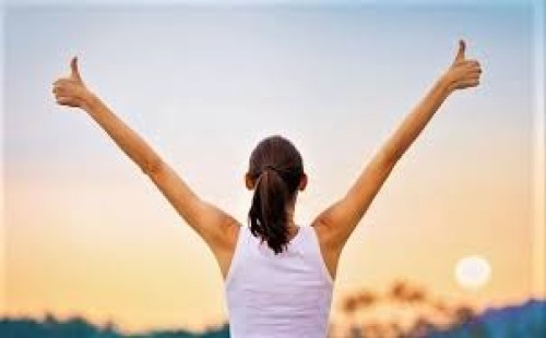 সারাদিন শরীর ও মন সতেজ রাখার ১০টি সহজ টোটকা 