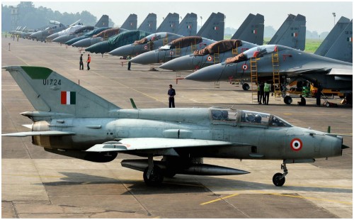 ভারতের ৫ যুদ্ধবিমান ধ্বংস ও কয়েকজন সেনাকে বন্দি করলো পাকিস্তান! 