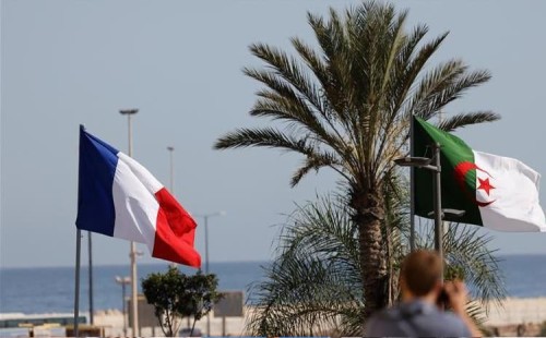 আলজেরীয় কূটনীতিক বহিষ্কার করবে ফ্রান্স 