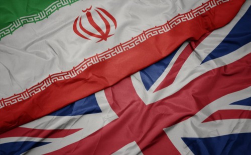 যুক্তরাজ্যে ৩ ইরানি কারাগারে 