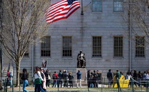 হার্ভার্ডে বিদেশি শিক্ষার্থী ভর্তি-বন্ধ 