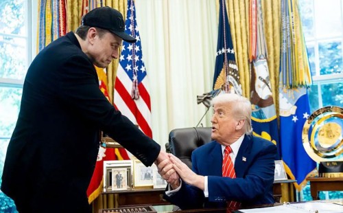 ইলন মাস্ককে বিদায় জানালেন ট্রাম্প 